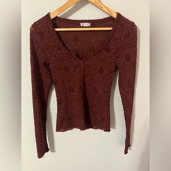Free People Intimately Cloud Ride Notch Long Sleeve Burgundy Maroon Red XS - Picture 1 of 6